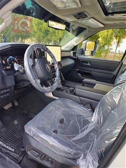 تويوتا سيكويا